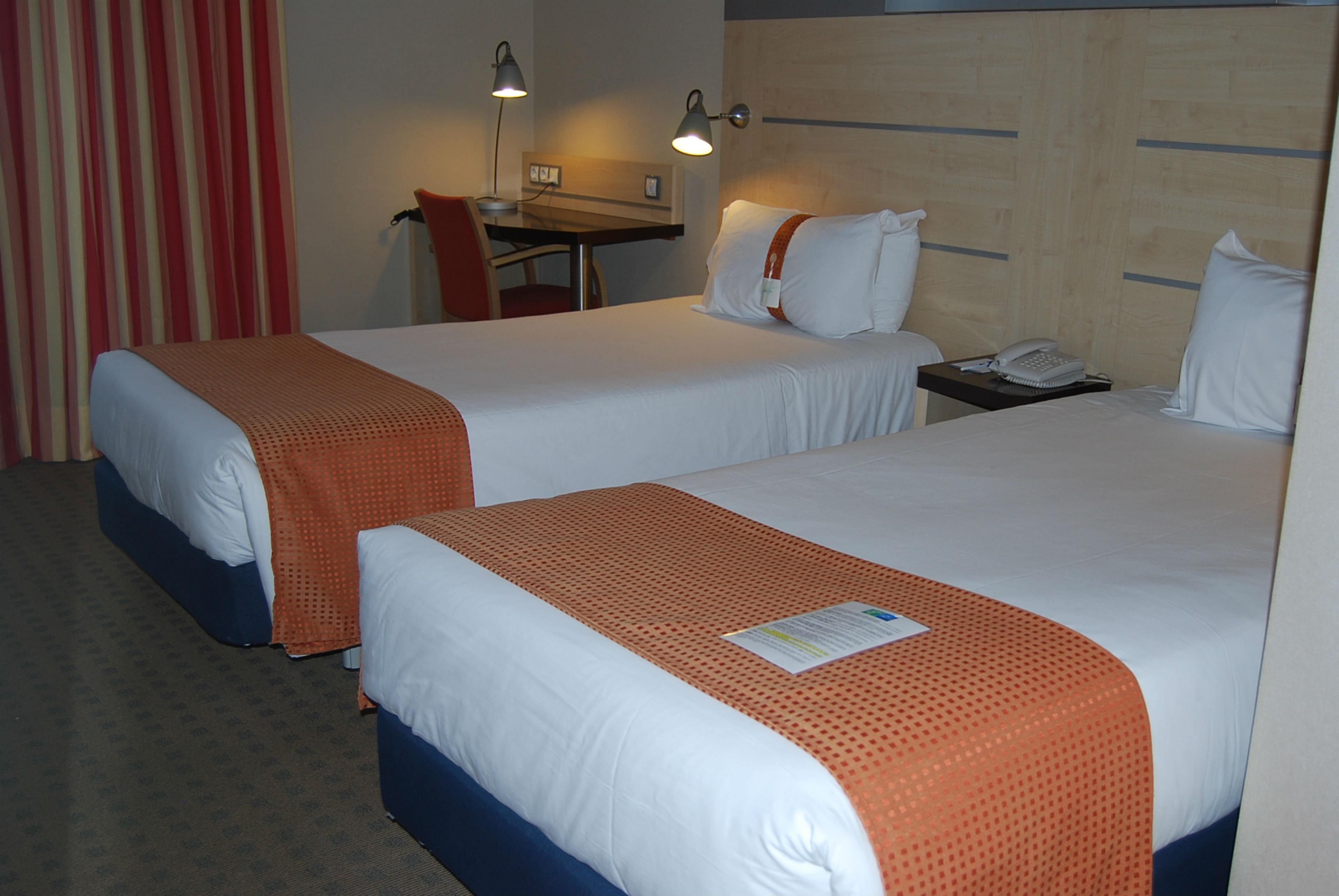 Holiday Inn Express Valencia Bonaire By Ihg Aldaia Exterior foto